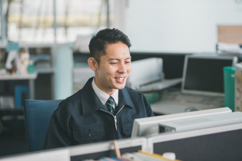 【派遣】車部品の工場で在庫管理や事務